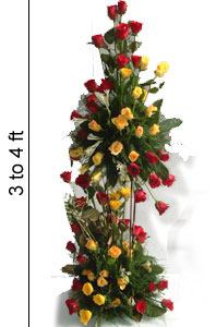 3 to 4 Feet Tall arrangement of Roses